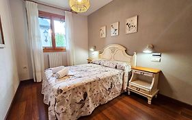 Apartamentos Casa Boira 3000